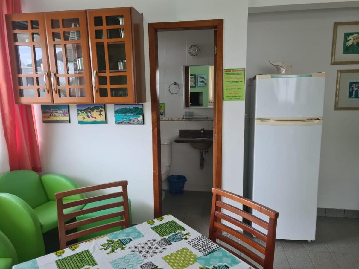 Praia De 4 Ilhas Apartamento De 1 Quarto A 60M Praia Com Vista Bombinhas Luaran gambar