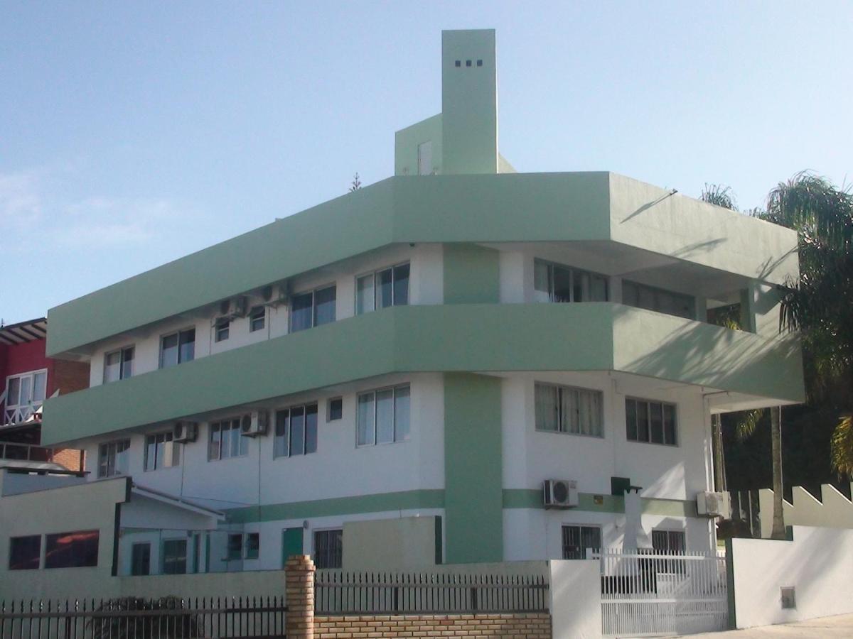 Praia De 4 Ilhas Apartamento De 1 Quarto A 60M Praia Com Vista Bombinhas Luaran gambar