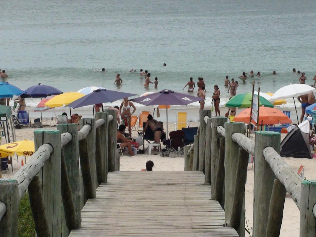 Praia De 4 Ilhas Apartamento De 1 Quarto A 60M Praia Com Vista Bombinhas Luaran gambar