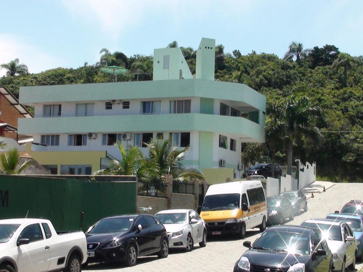 Praia De 4 Ilhas Apartamento De 1 Quarto A 60M Praia Com Vista Bombinhas Luaran gambar