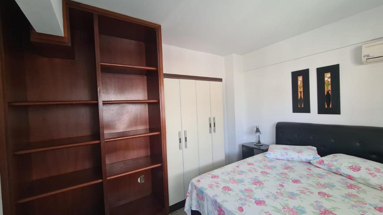 Praia De 4 Ilhas Apartamento De 1 Quarto A 60M Praia Com Vista Bombinhas Luaran gambar
